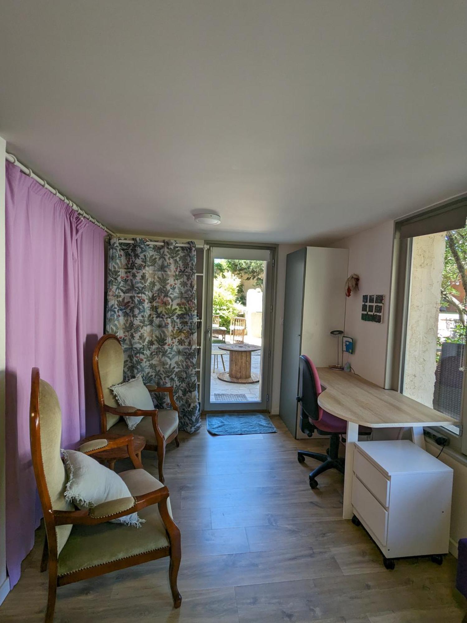 La Cigale Et La Fourmi Apartment Nimes Exterior photo